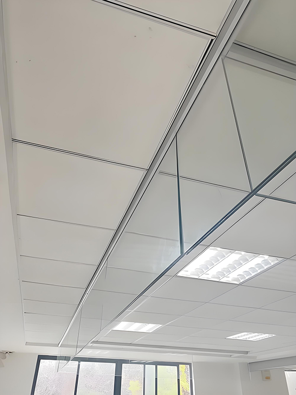 玛沁玻璃玛沁挡烟垂壁