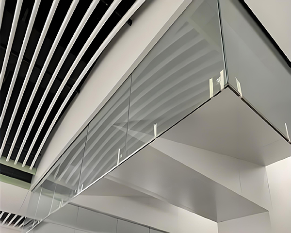 玛沁玻璃玛沁挡烟垂壁