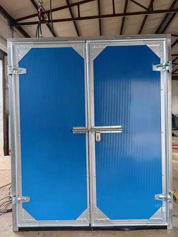 玛沁工业平开门