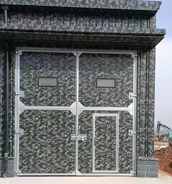 玛沁工业平开门