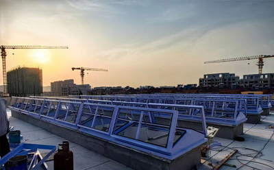 消防玛沁排烟窗开启角度 消防玛沁排烟窗开启角度