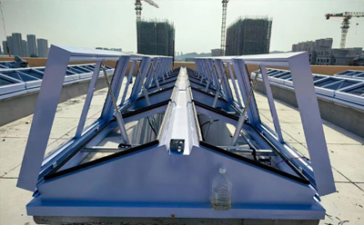 玛沁排烟窗的设置要求