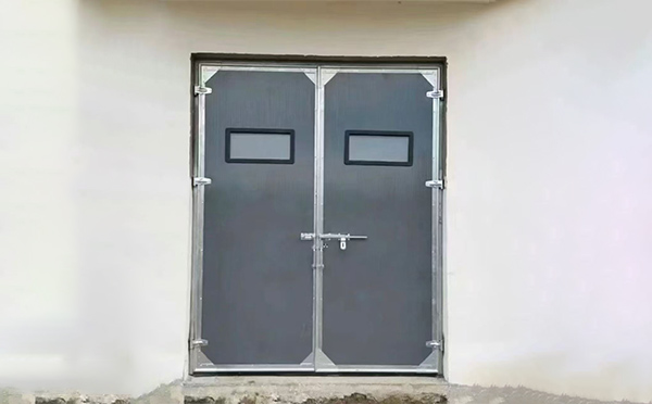 玛沁工业门在高温作业区域的运行表现